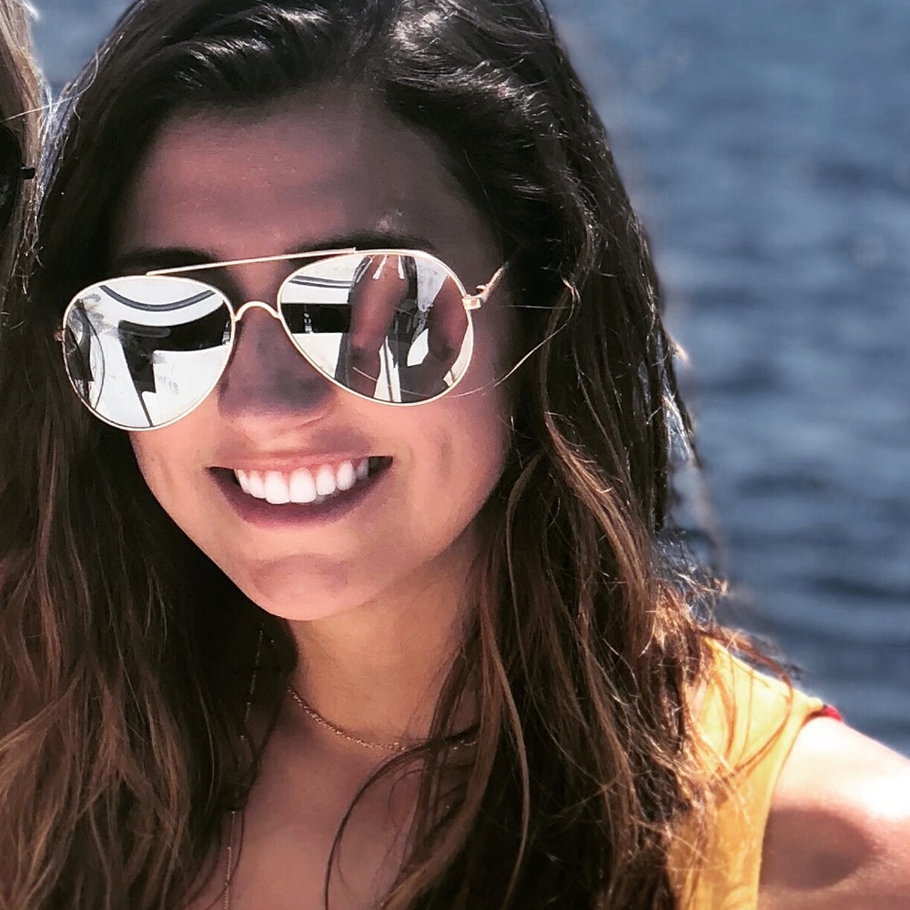 Meet your Posher, Cali